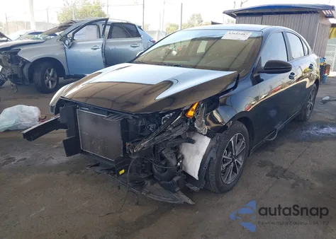 2022 Kia Forte Lxs из США, поврежденный, VIN 3KPF24AD2NE437204